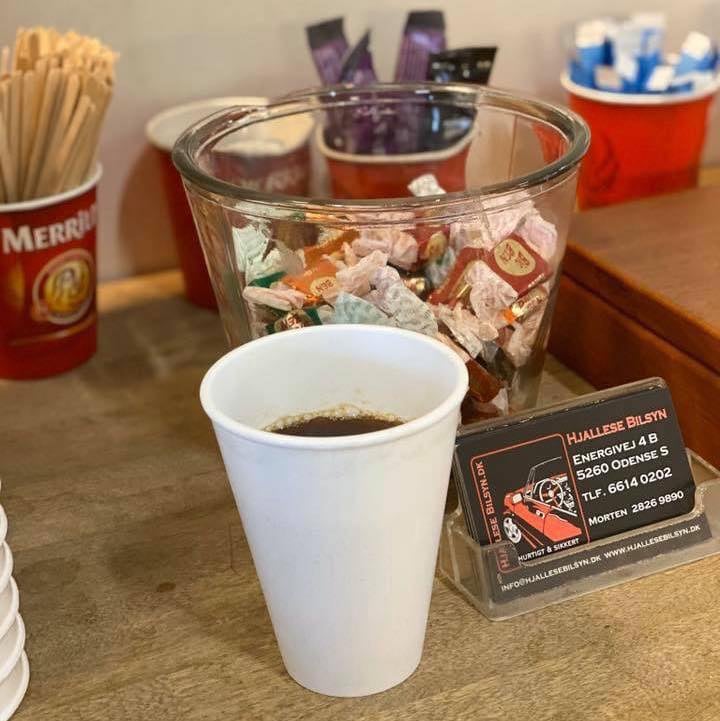 Kaffe, mens du venter.